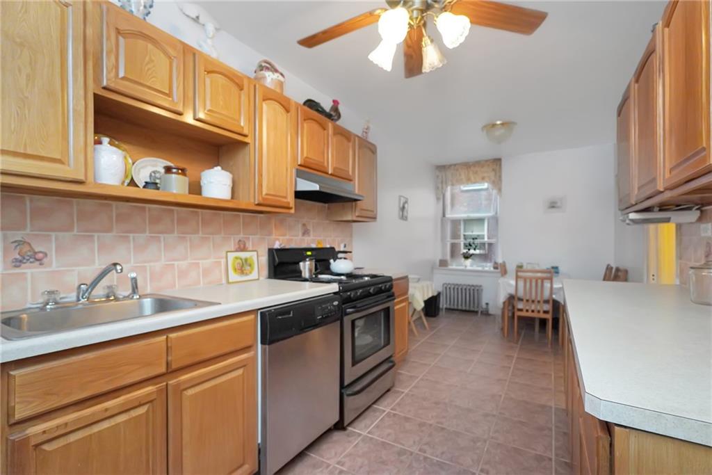 8701 Shore Road, Unit 230 Brooklyn, NY 11209 - Photo 10 of 20 Gallery Image 10