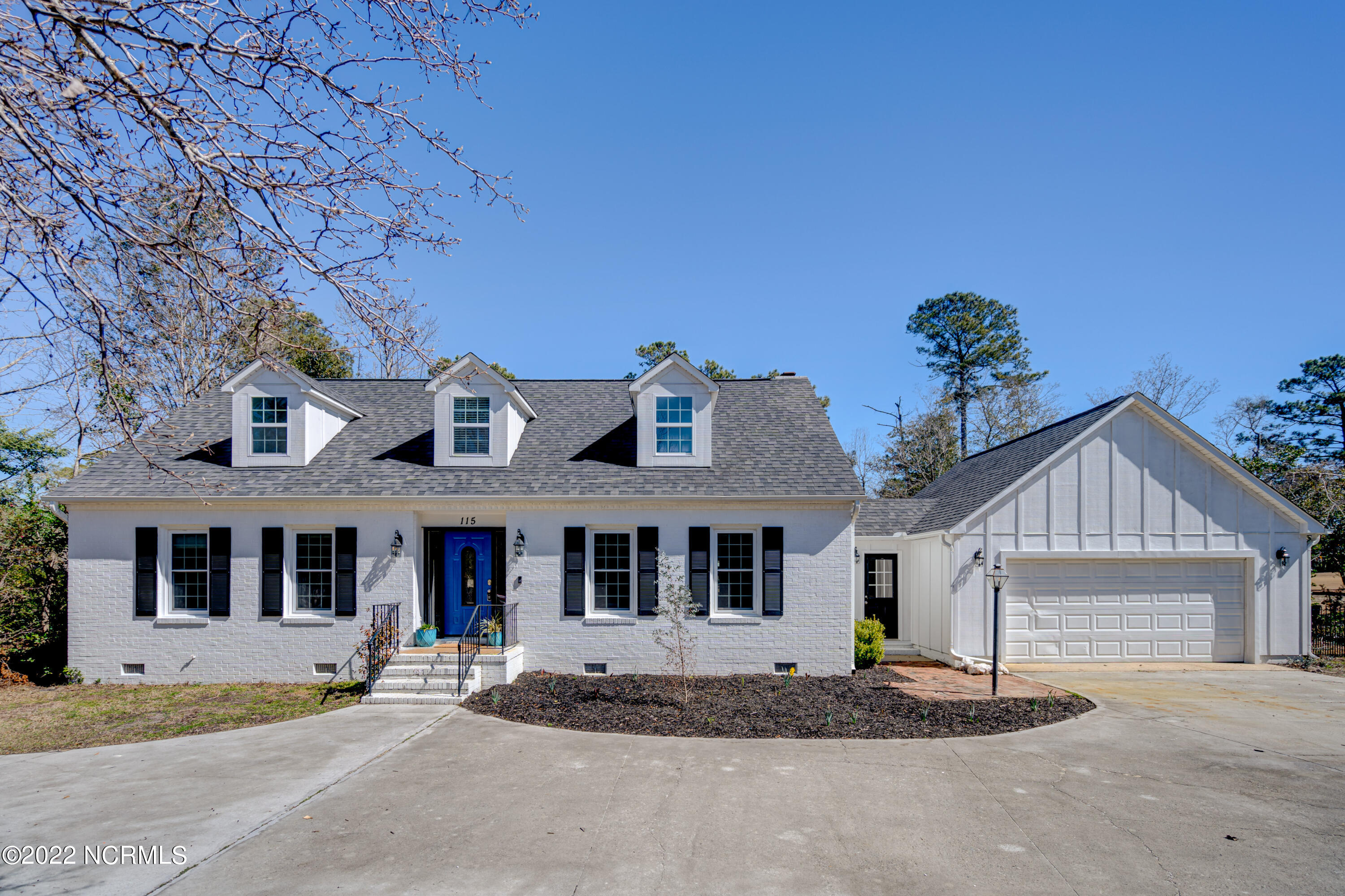 115 Olde Point Road Hampstead, NC 28443 - Photo 3 of 62 115OldePointFinal-3