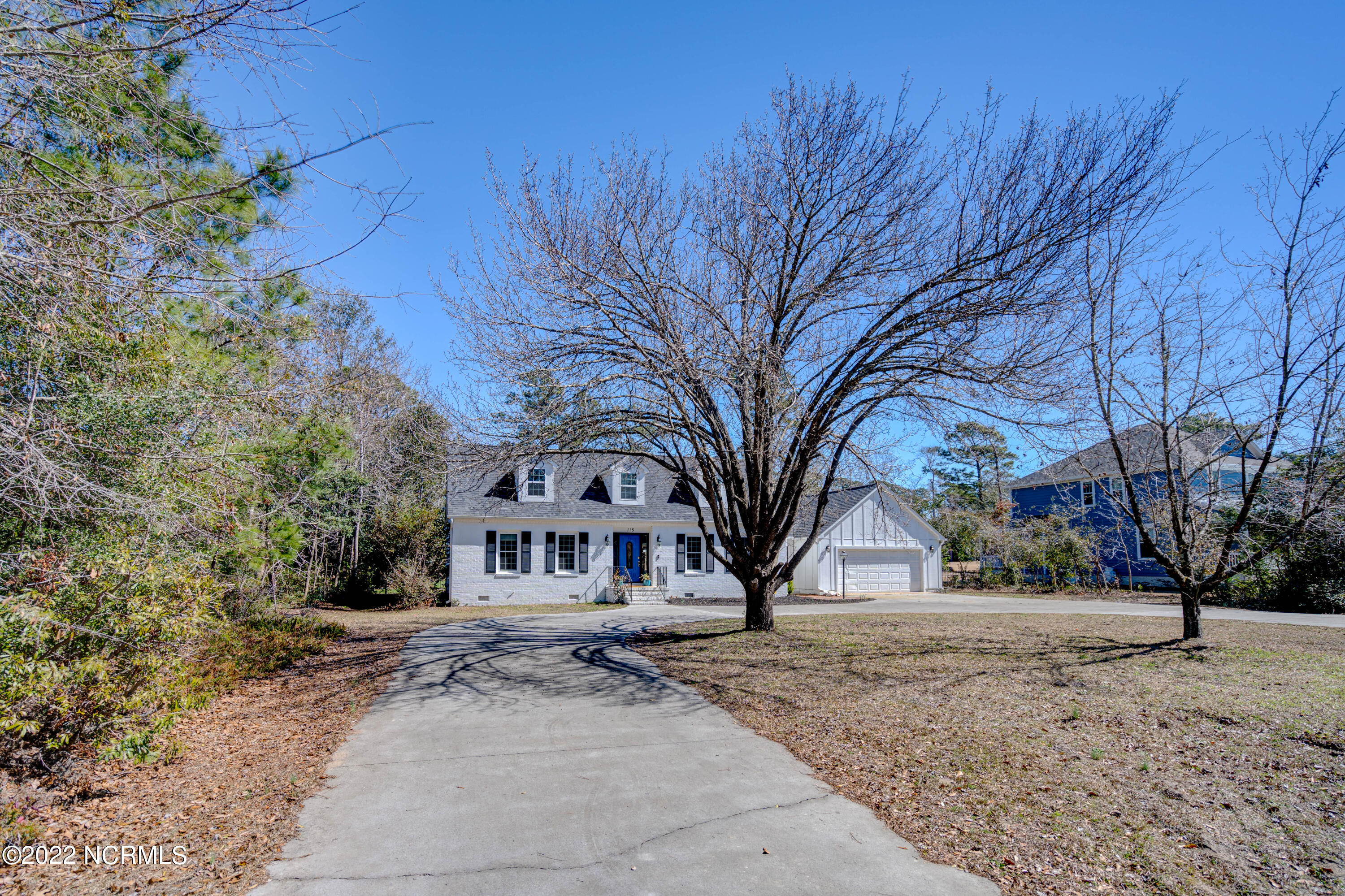 115 Olde Point Road Hampstead, NC 28443 - Photo 4 of 62 115OldePointFinal-4