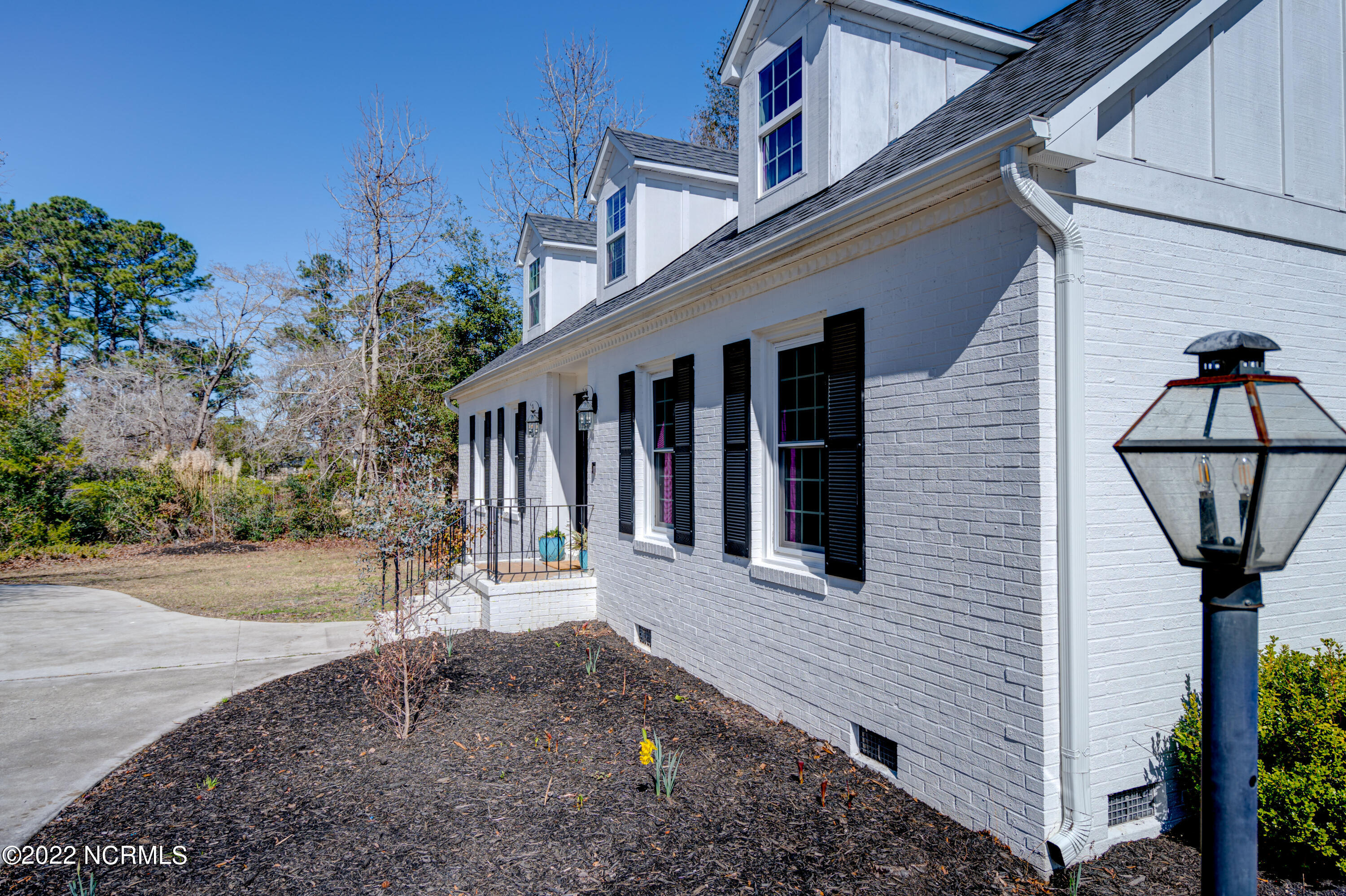 115 Olde Point Road Hampstead, NC 28443 - Photo 6 of 62 115OldePointFinal-8