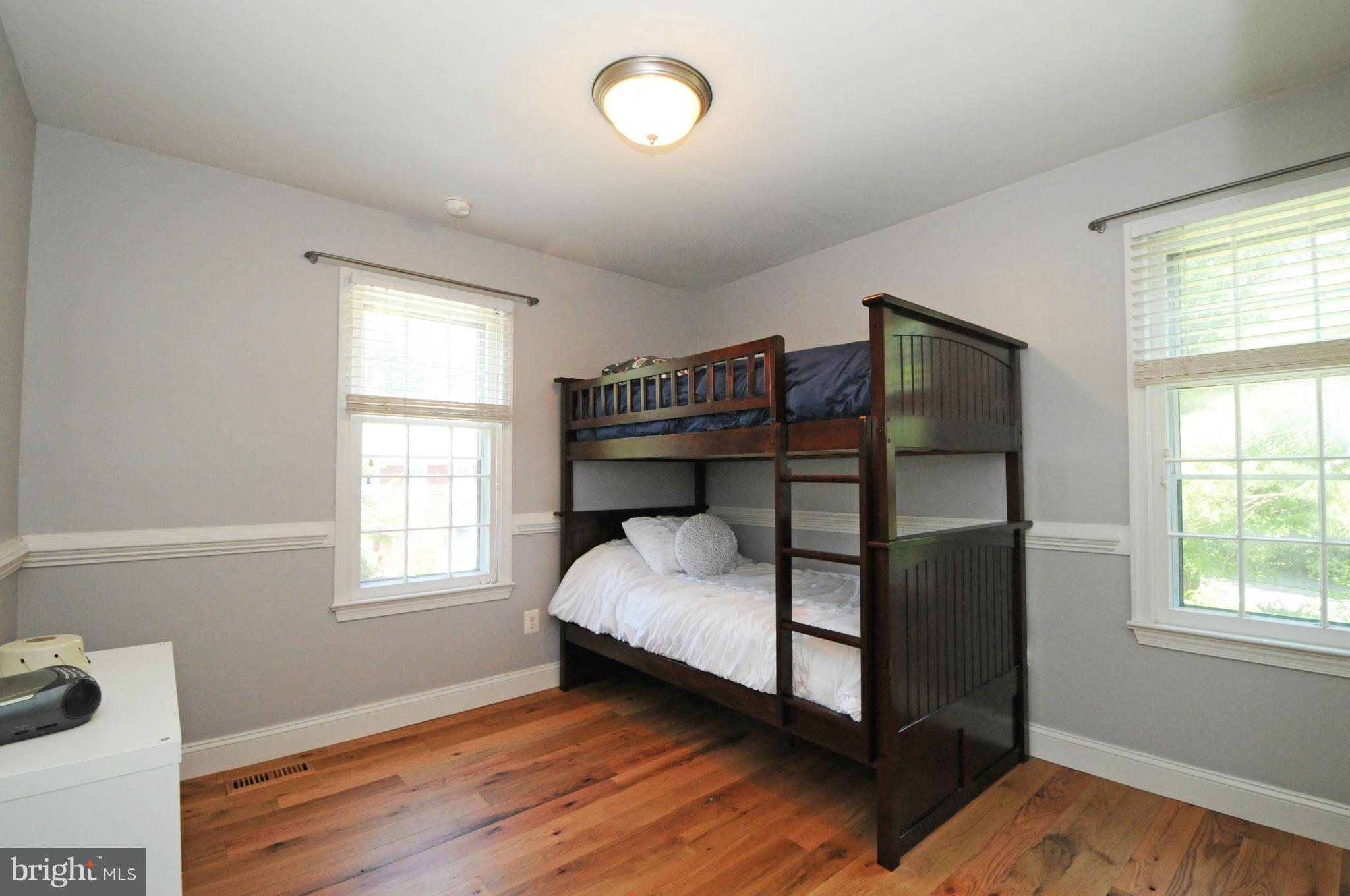2101 Salt Kettle Way Reston, VA 20191 - Photo 23 of 30 BEDROOM 3 HAS WINDOWS ON 2 SIDES