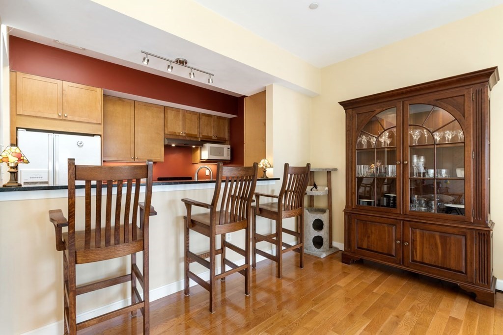 195 High Street, Unit 302 Brookline, MA 02445 - Photo 4 of 11