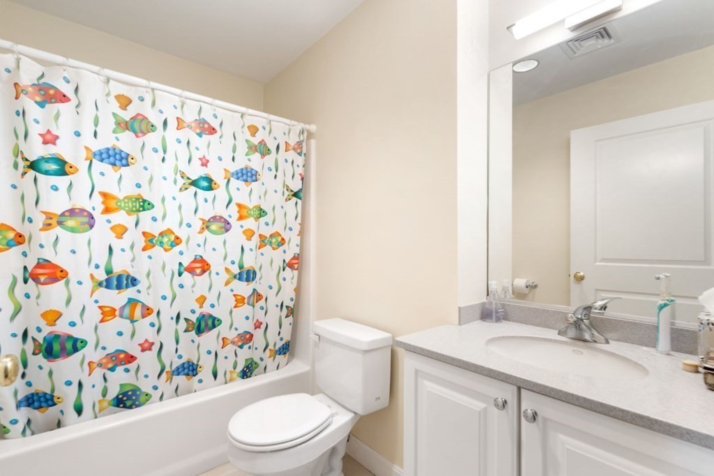 195 High Street, Unit 302 Brookline, MA 02445 - Photo 9 of 11