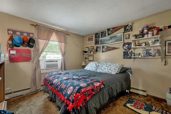 $369,900 | 74 Whitelaw Drive, Conway, NH 03813