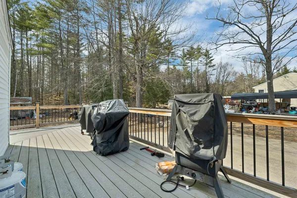$369,900 | 74 Whitelaw Drive, Conway, NH 03813