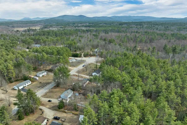 $369,900 | 74 Whitelaw Drive, Conway, NH 03813