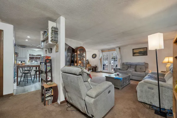 $369,900 | 74 Whitelaw Drive, Conway, NH 03813
