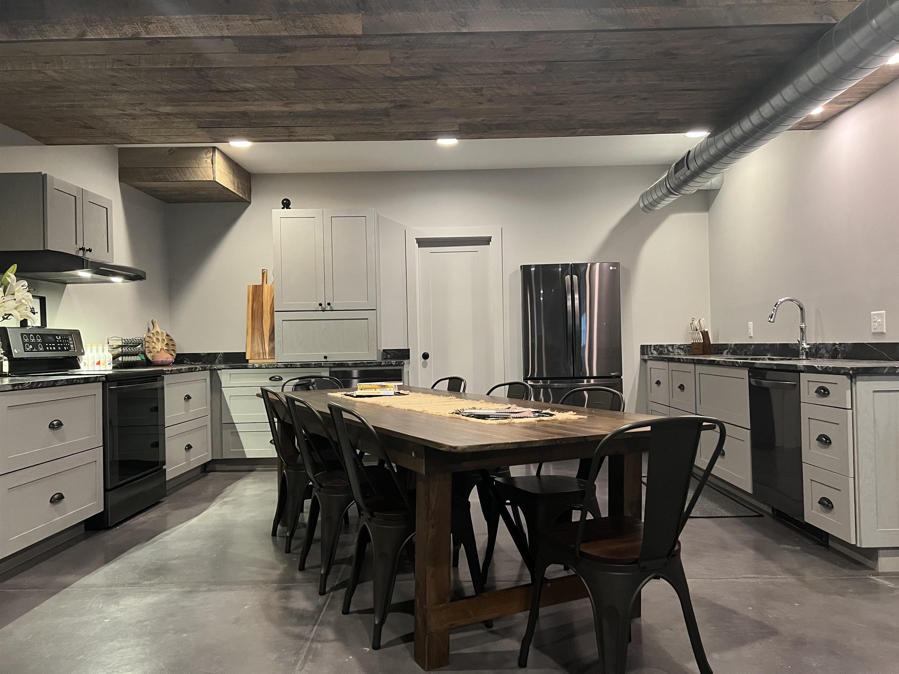 51 Singer Brook Road Milford, NH 03055 - Photo 31 of 54