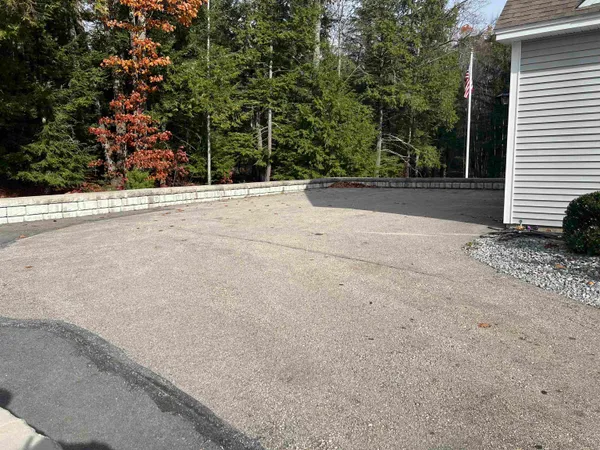 $1,300,000 | 51 Singer Brook Road, Milford, NH 03055
