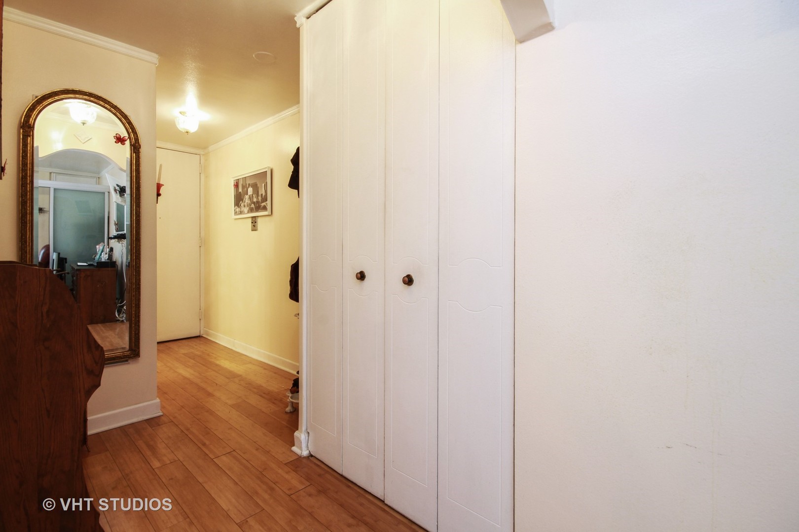 21 West Goethe Street, Unit 9B Chicago, IL 60610 - Photo 2 of 14