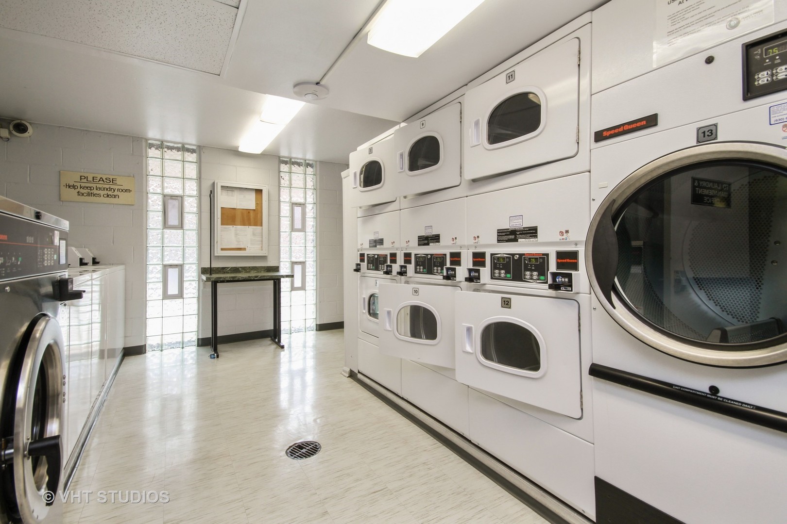 21 West Goethe Street, Unit 9B Chicago, IL 60610 - Photo 14 of 14