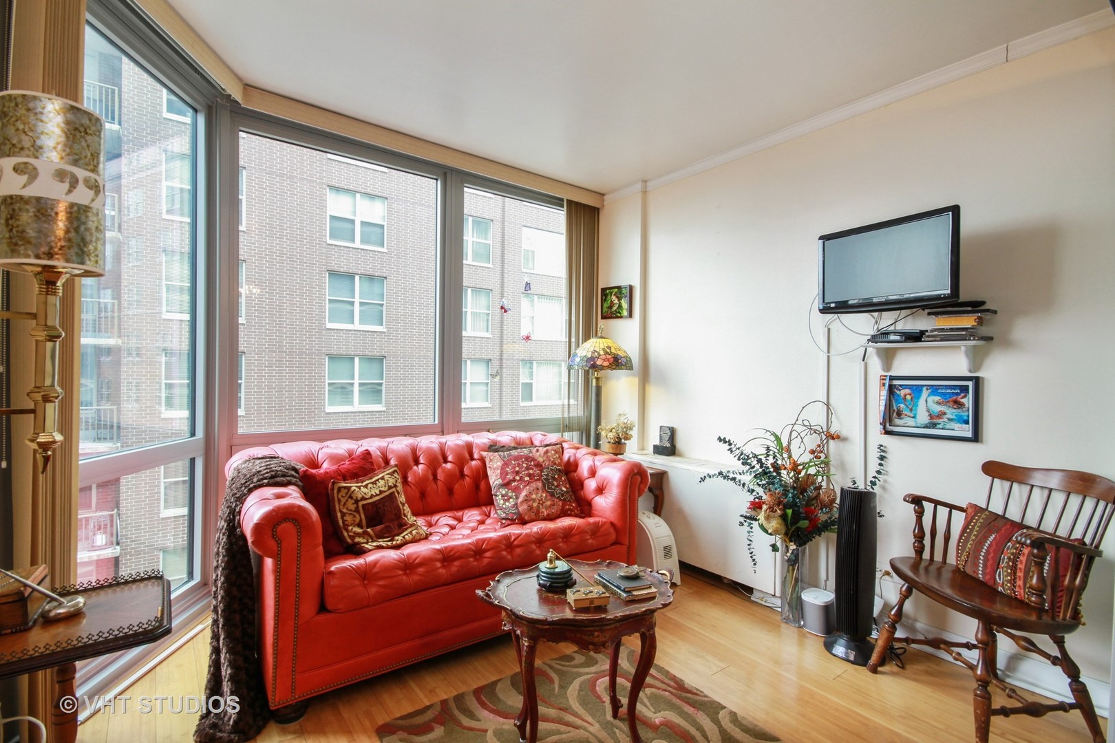 21 West Goethe Street, Unit 9B Chicago, IL 60610 - Photo 3 of 14