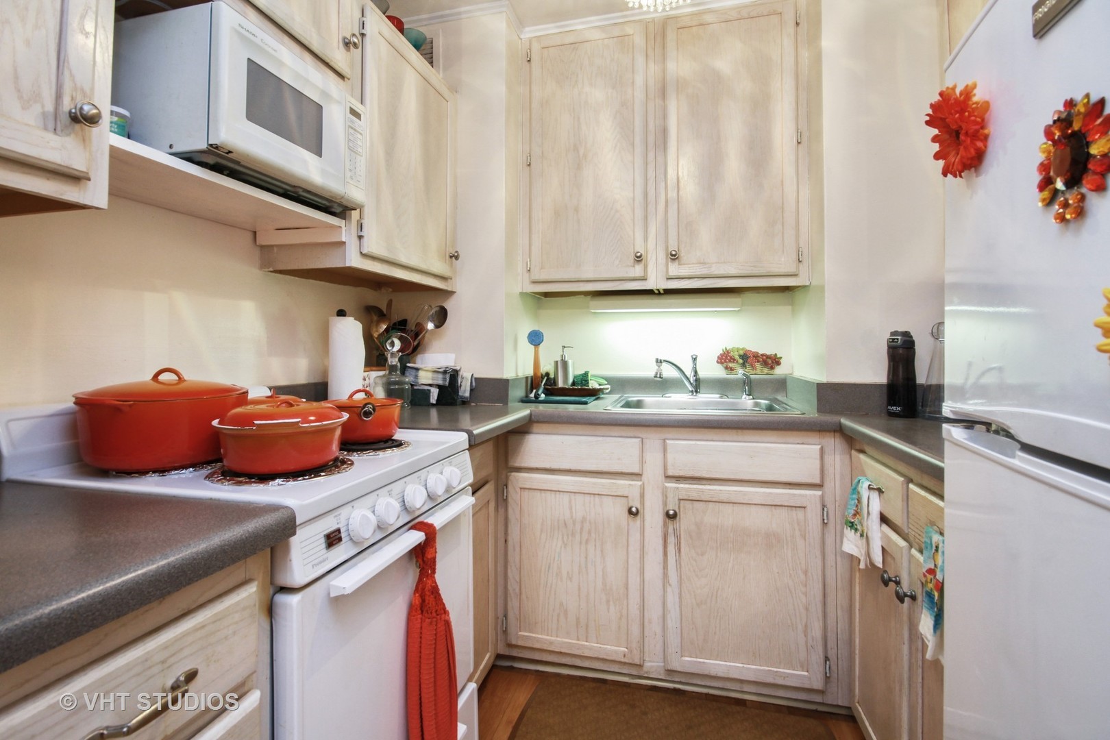 21 West Goethe Street, Unit 9B Chicago, IL 60610 - Photo 5 of 14