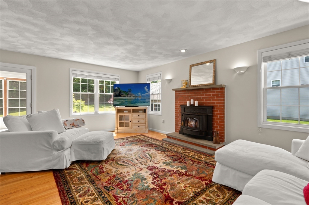 69 Spencer Knowles Road Rowley, MA 01969 - Photo 13 of 40 Gallery Image 13