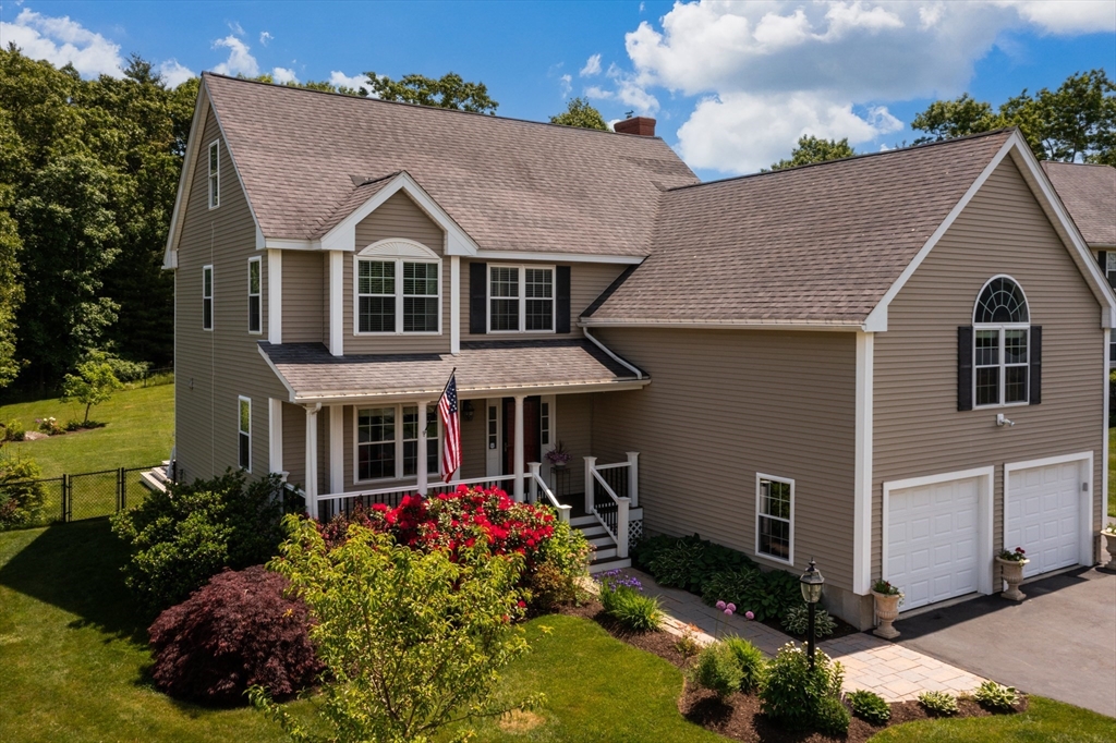 69 Spencer Knowles Road Rowley, MA 01969 - Photo 3 of 40 Gallery Image 3