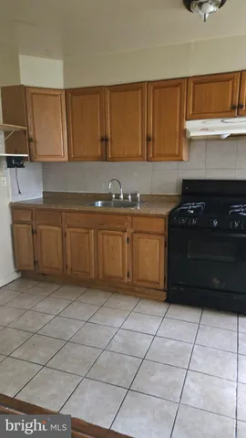 $1,350 | 5202 F Street, Philadelphia, PA 19124