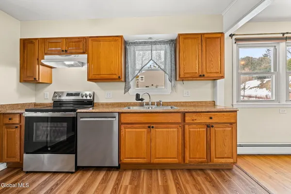 $30,000 | 165 South Pine Avenue, Albany, NY 12208