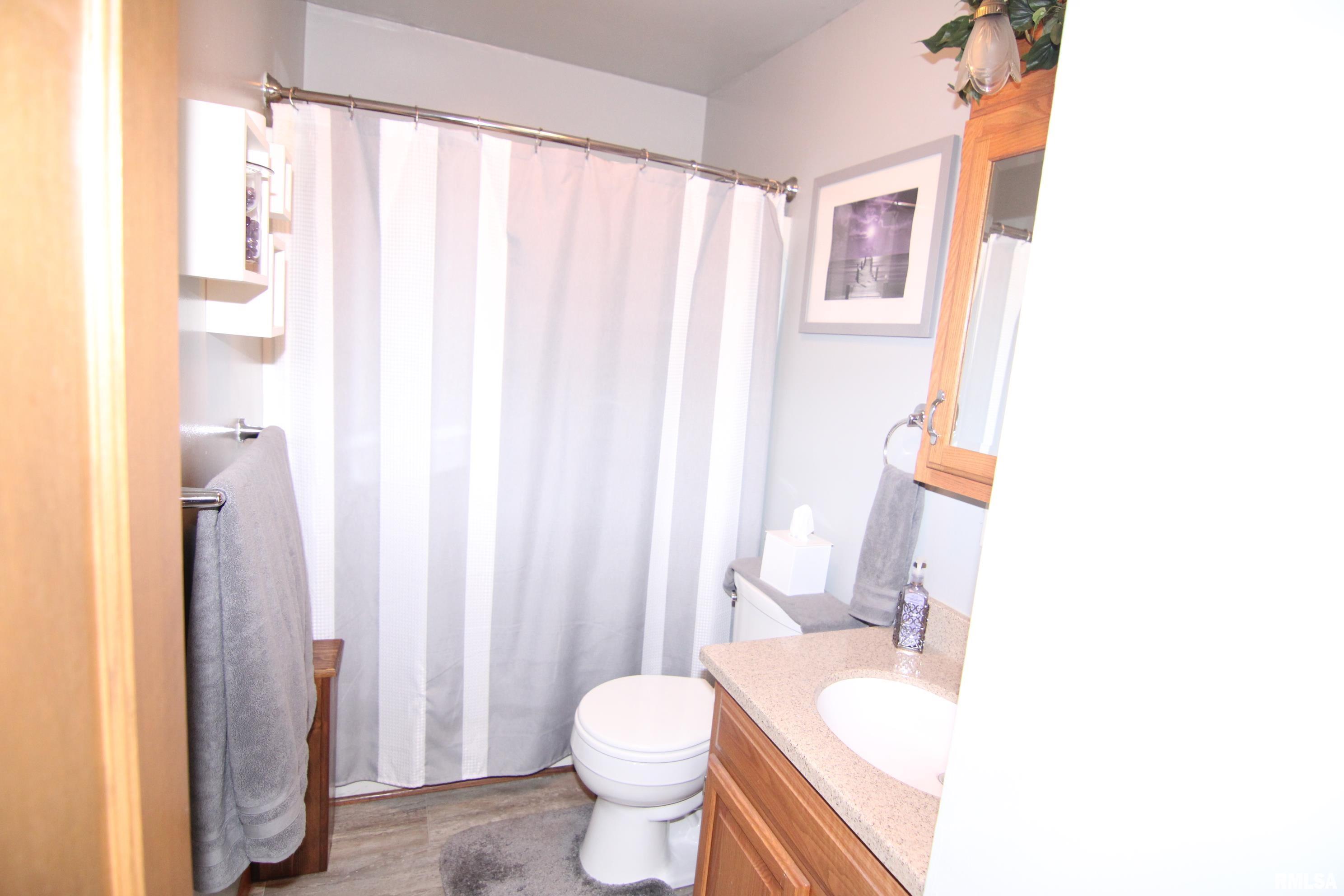11315 Devils Creek Road Blue Grass, IA 52726 - Photo 14 of 23 Gallery Image 14