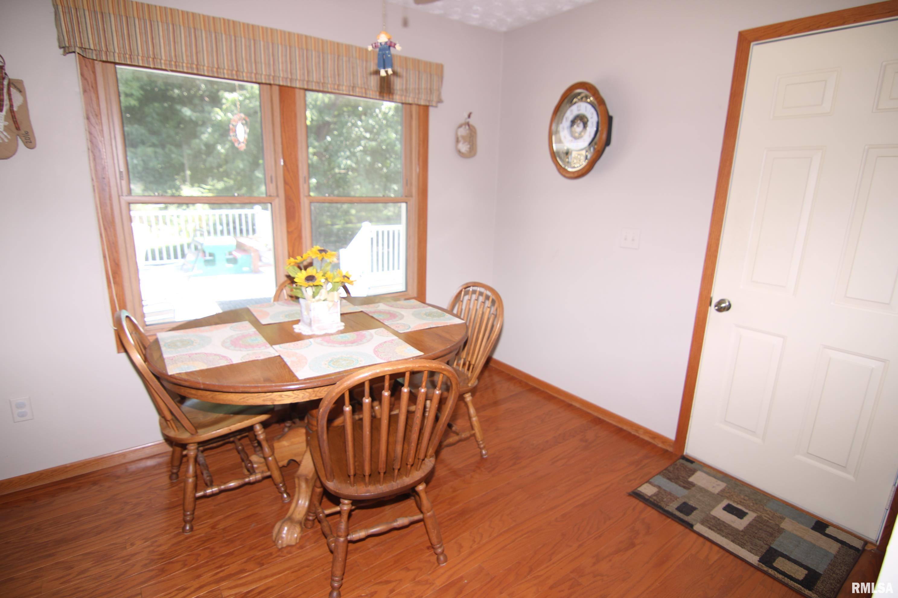 11315 Devils Creek Road Blue Grass, IA 52726 - Photo 6 of 23 Gallery Image 6