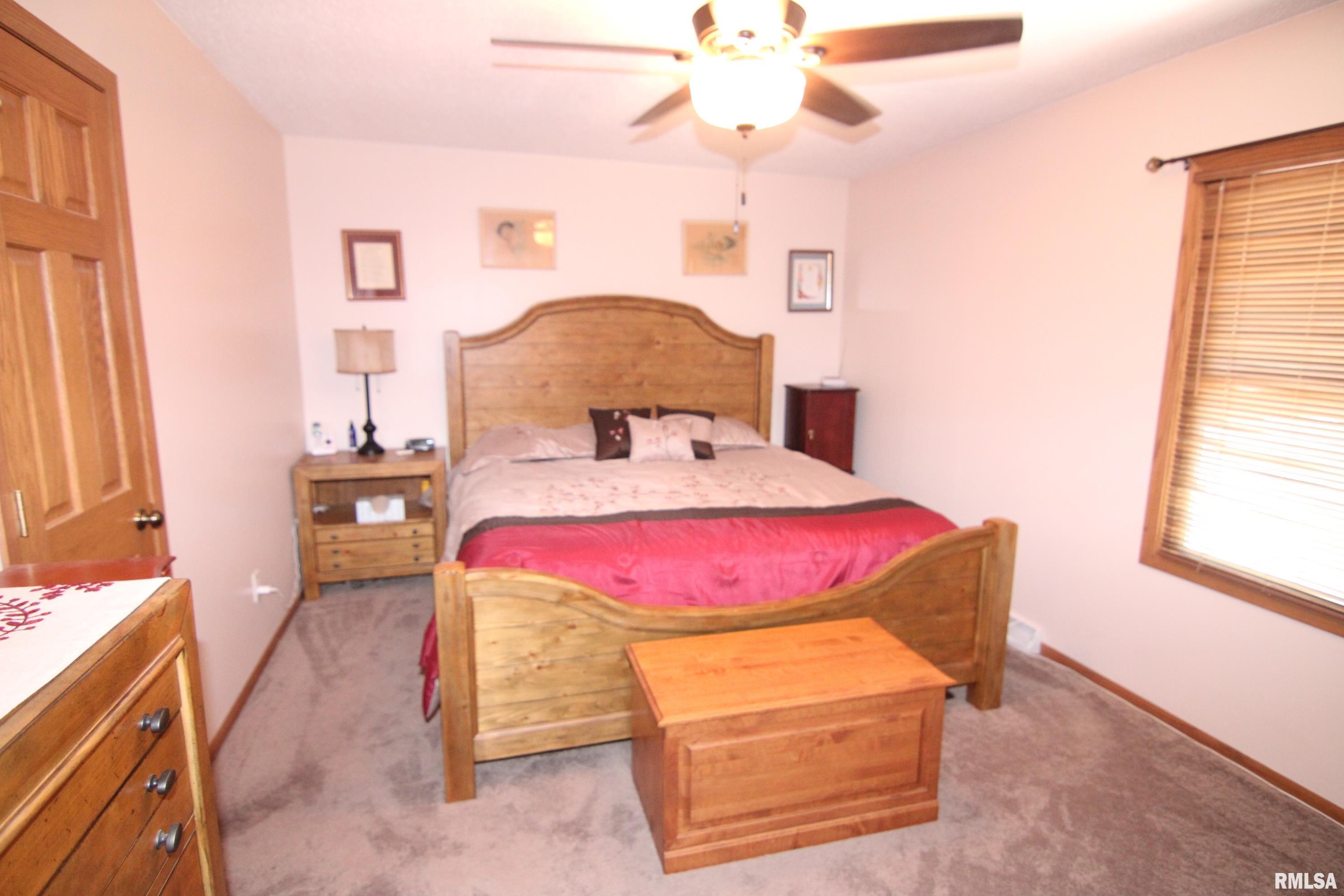 11315 Devils Creek Road Blue Grass, IA 52726 - Photo 10 of 23 Gallery Image 10
