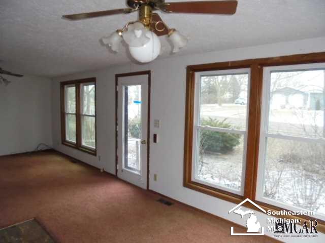 5745 Shepherd Road Adrian, MI 49221 - Photo 4 of 42