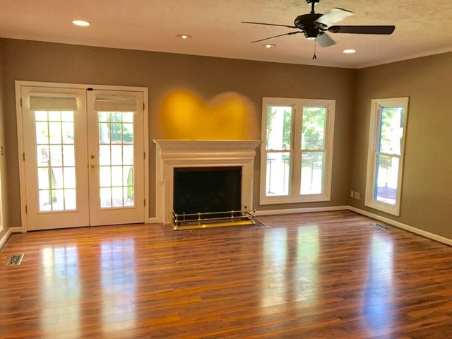 567 West Five Notch Road North Augusta, SC 29860 - Photo 2 of 27 Spacious Family Room