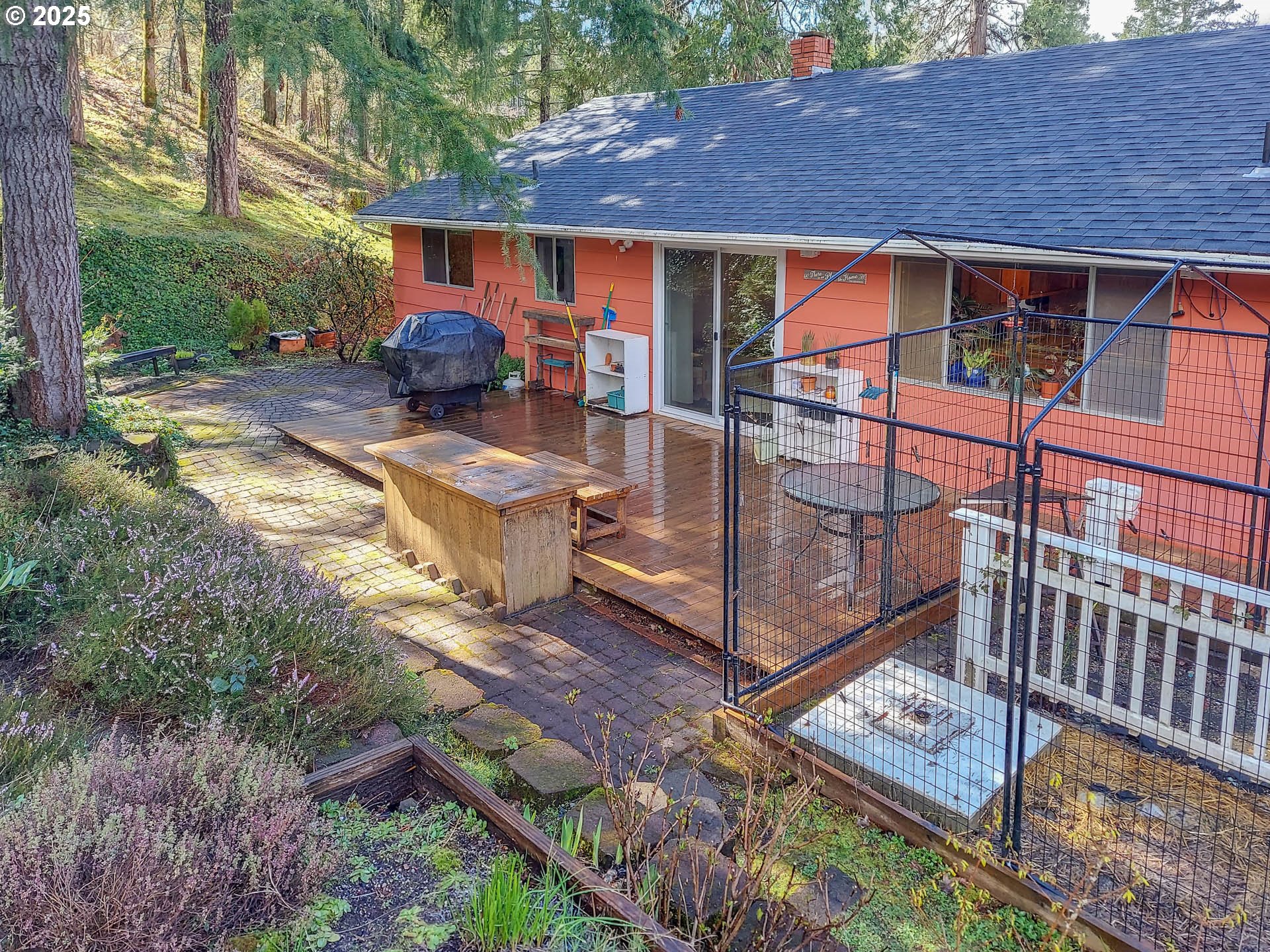 1260 Canyonville-Riddle Road Riddle, OR 97469 - Photo 27 of 44 a view of a backyard with sitting area