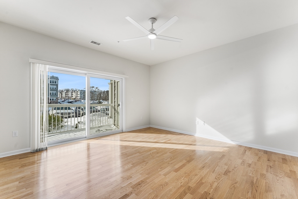 1102 Peters Farm Way, Unit 1102 Westborough, MA 01581 - Photo 4 of 34