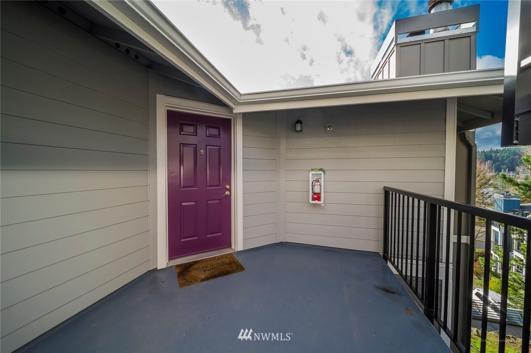 3914 243rd Place Southeast, Unit L302 Bothell, WA 98021 - Photo 13 of 18