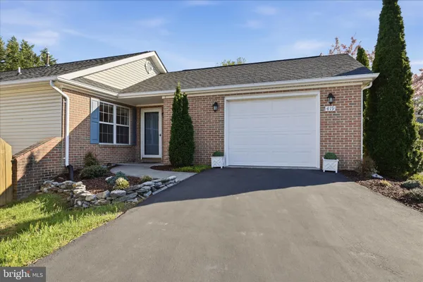 $329,000 | 419 Stone Meadow Court, Winchester, VA 22601