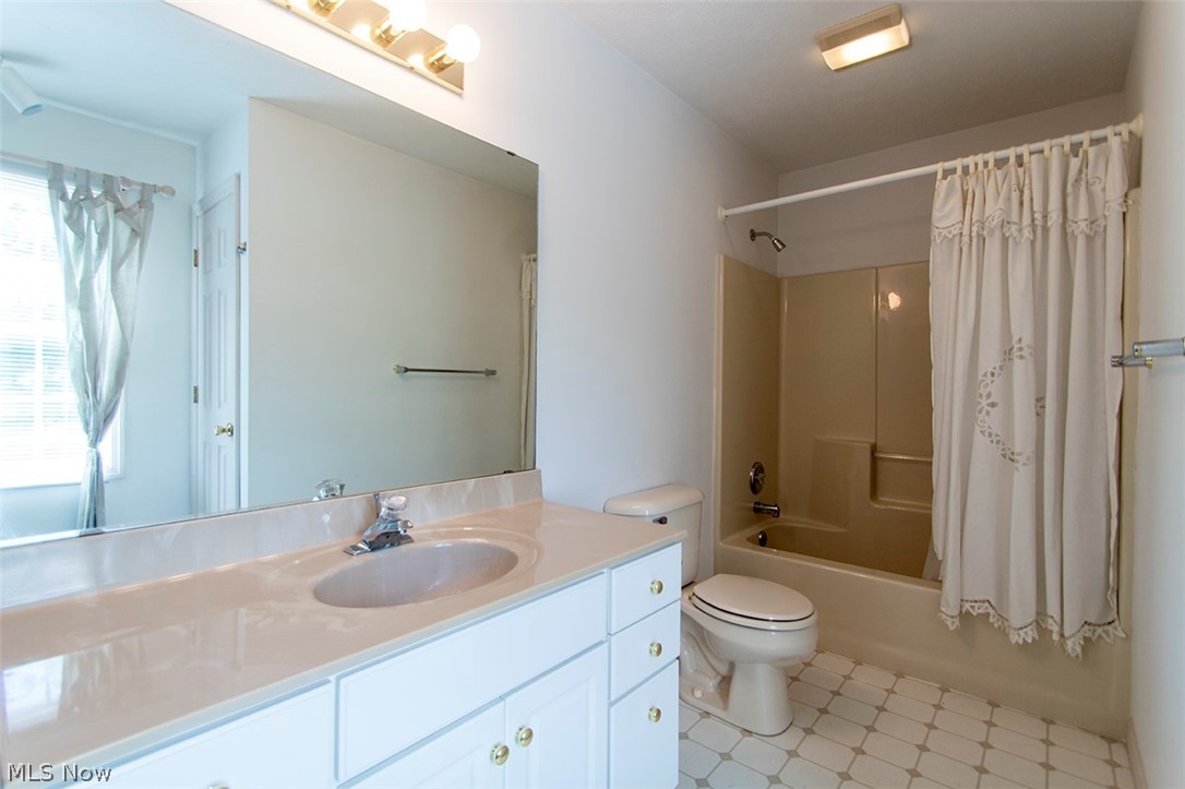 831 East Smith Road Medina, OH 44256 - Photo 30 of 35 Gallery Image 30