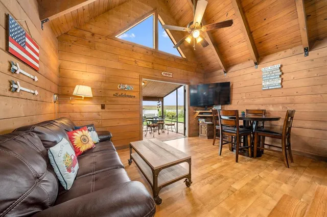 a kitchen that has a sink and a refrigerator