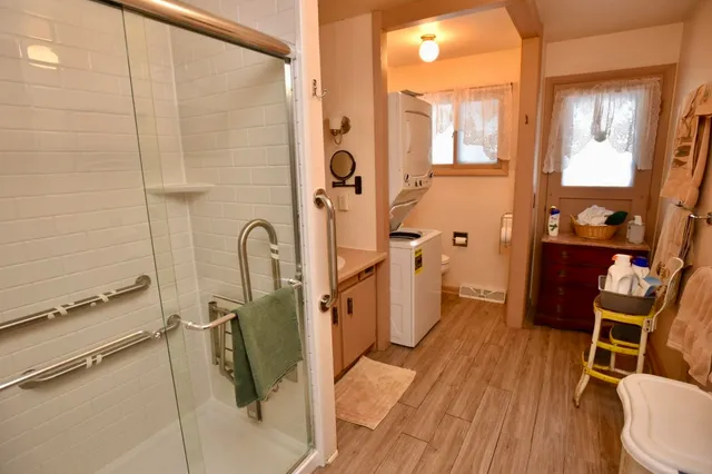 $475,000 | N918 Lamotte Lake Drive, Keshena, WI 54135