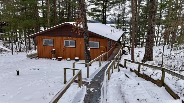 $475,000 | N918 Lamotte Lake Drive, Keshena, WI 54135