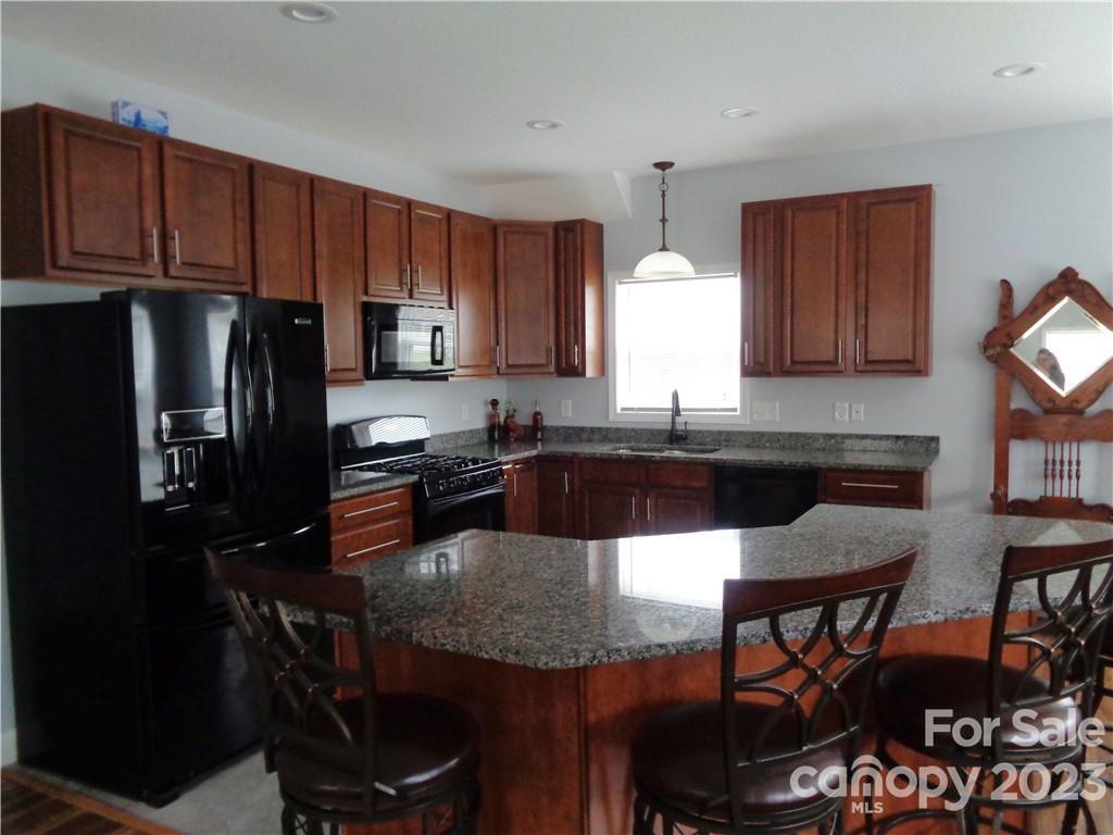 211 Michelle Ridge Road Candler, NC 28715 - Photo 4 of 23 Gallery Image 4