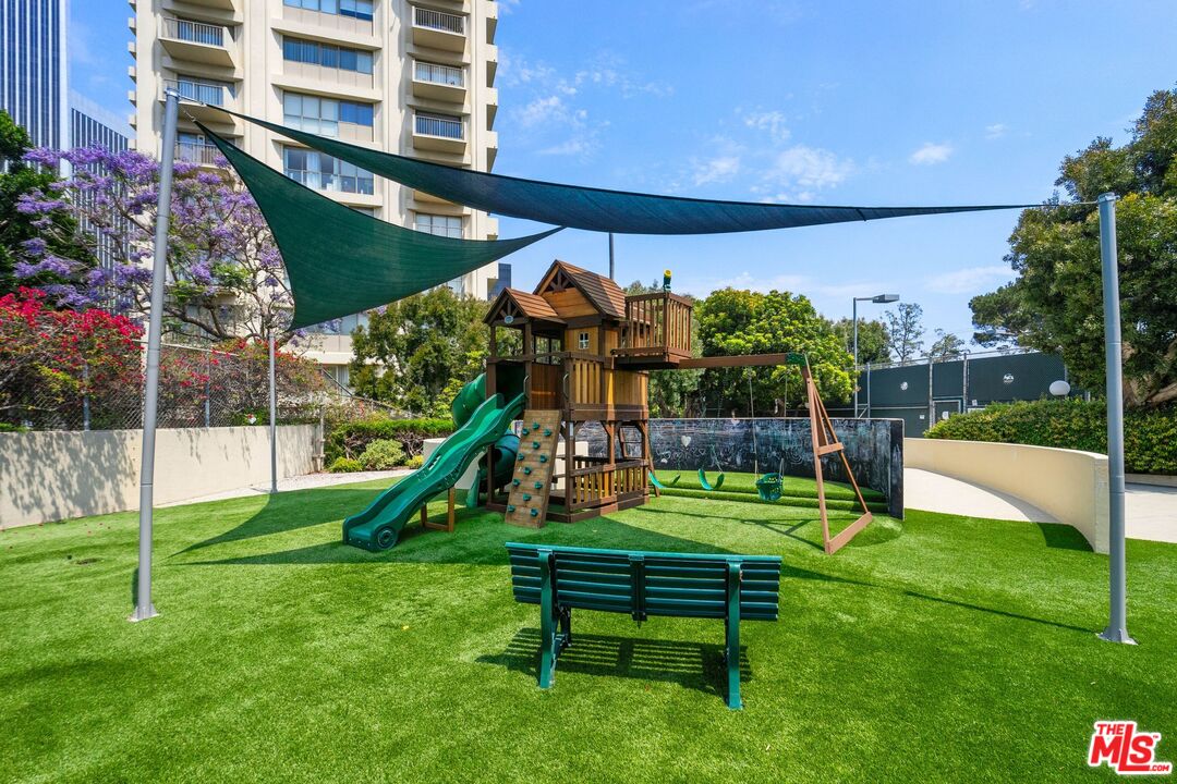 2160 Century Park East, Unit 211 Los Angeles, CA 90067 - Photo 12 of 24 a garden view with a sitting space and garden