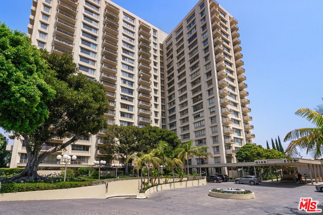 2160 Century Park East, Unit 211 Los Angeles, CA 90067 - Photo 24 of 24 a front view of a building