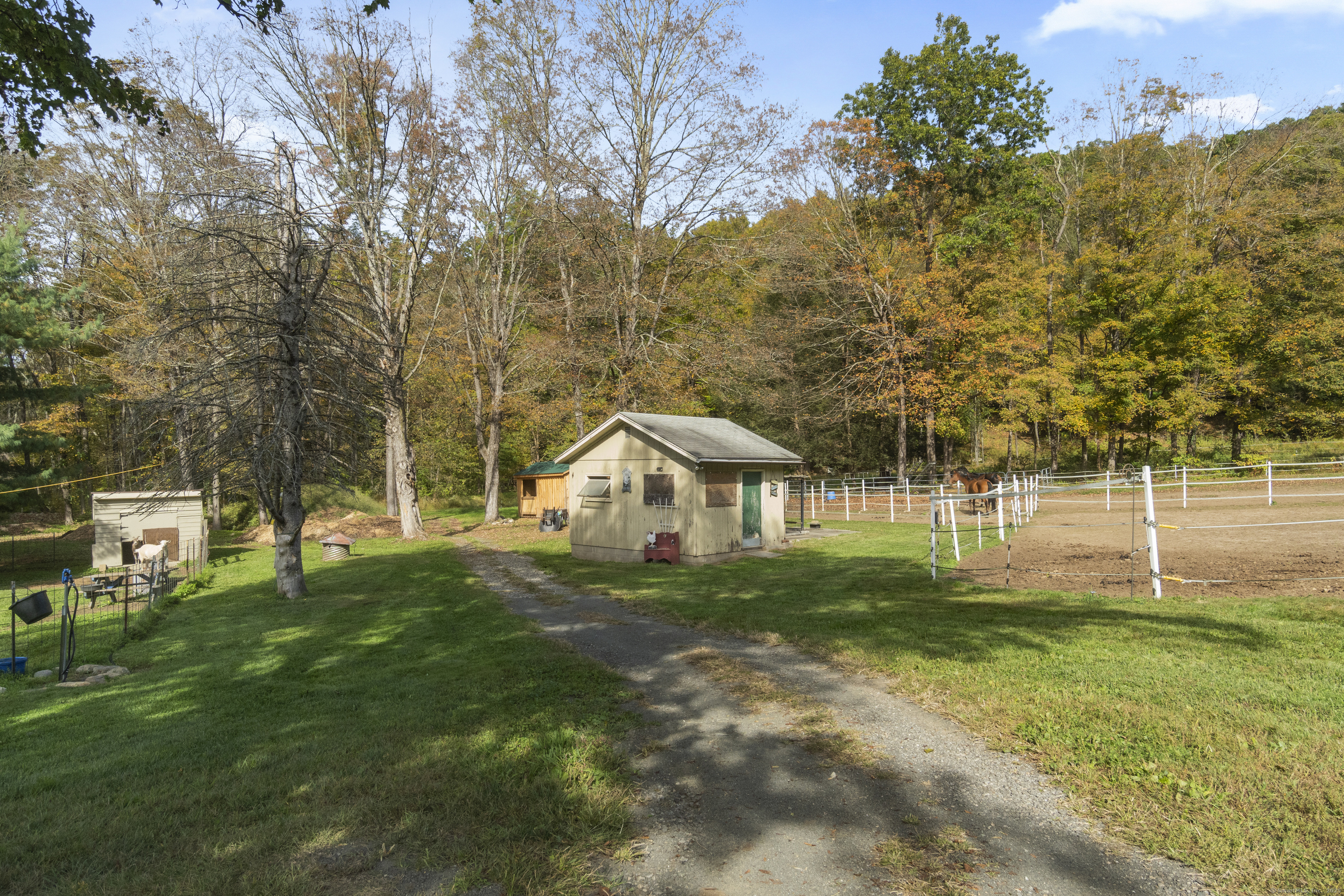 92 Minortown Road Woodbury, CT 06798 - Photo 36 of 40 a front view of a house with a yard