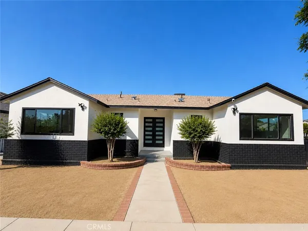 $978,900 | 8908-8910 Lev Avenue, Arleta, CA 91331