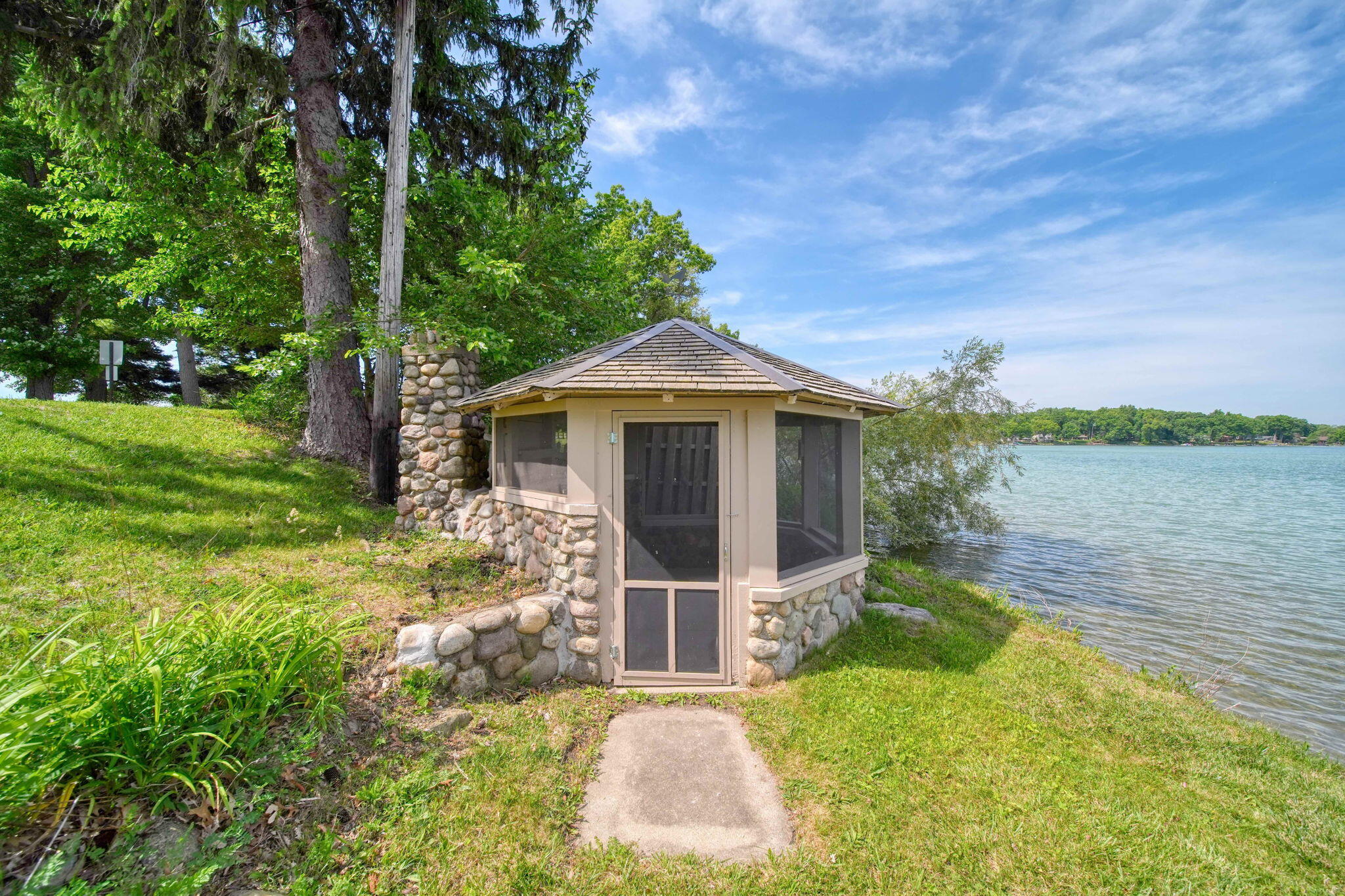 11965 Round Lake Road Horton, MI 49246 - Photo 51 of 68 49-web-or-mls-DSC08214_HDR