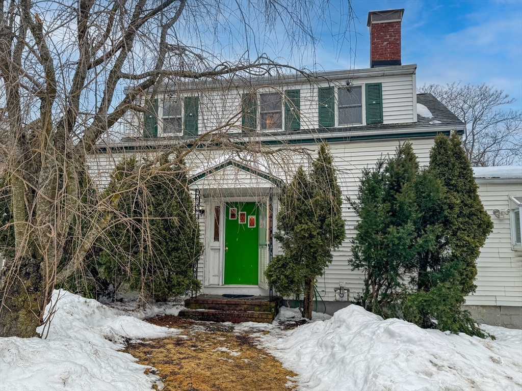 111 Mason Street Salem, MA 01970 - Photo 2 of 34