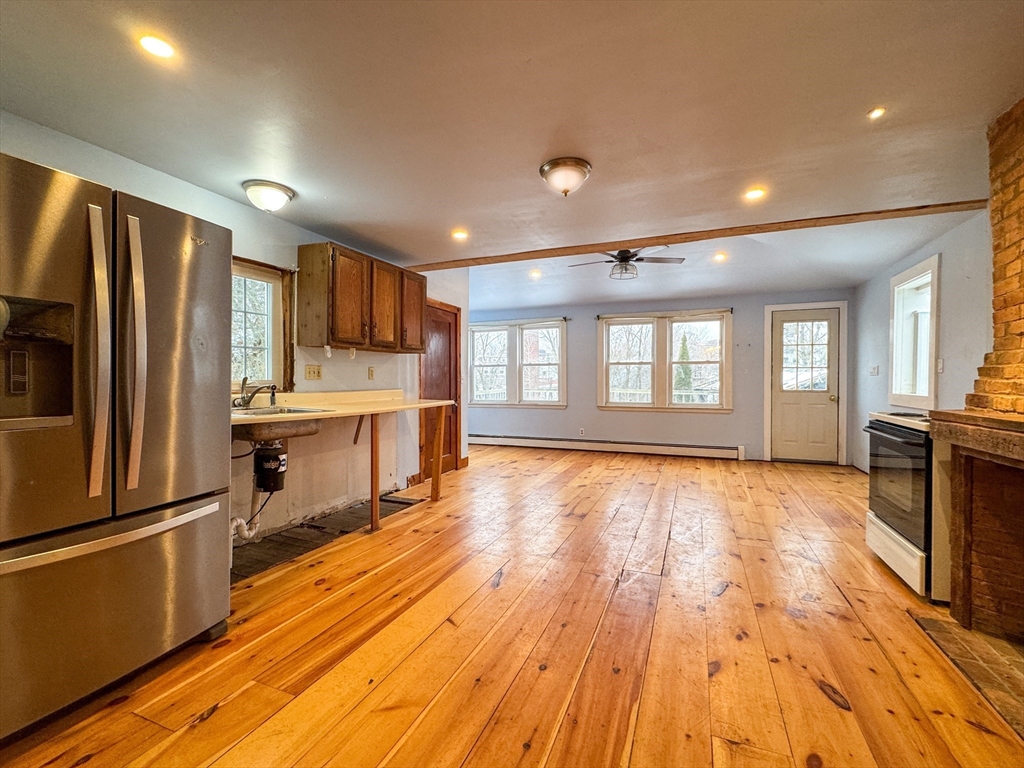 111 Mason Street Salem, MA 01970 - Photo 6 of 34