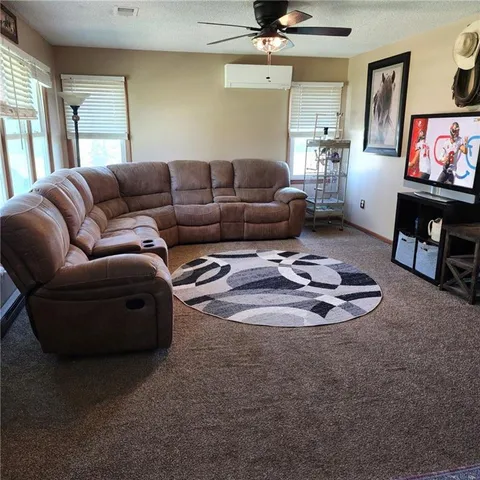 $485,000 | 9340 Barkertown Road, Odessa, MO 64076