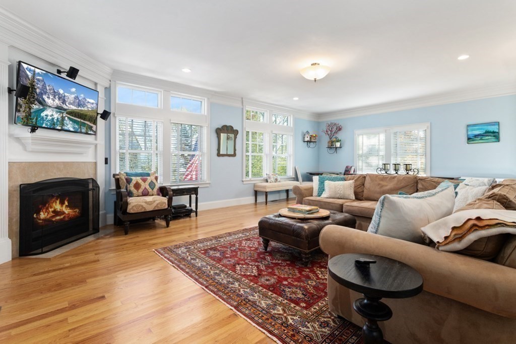 14 King Street Lexington, MA 02421 - Photo 13 of 30 Gallery Image 13