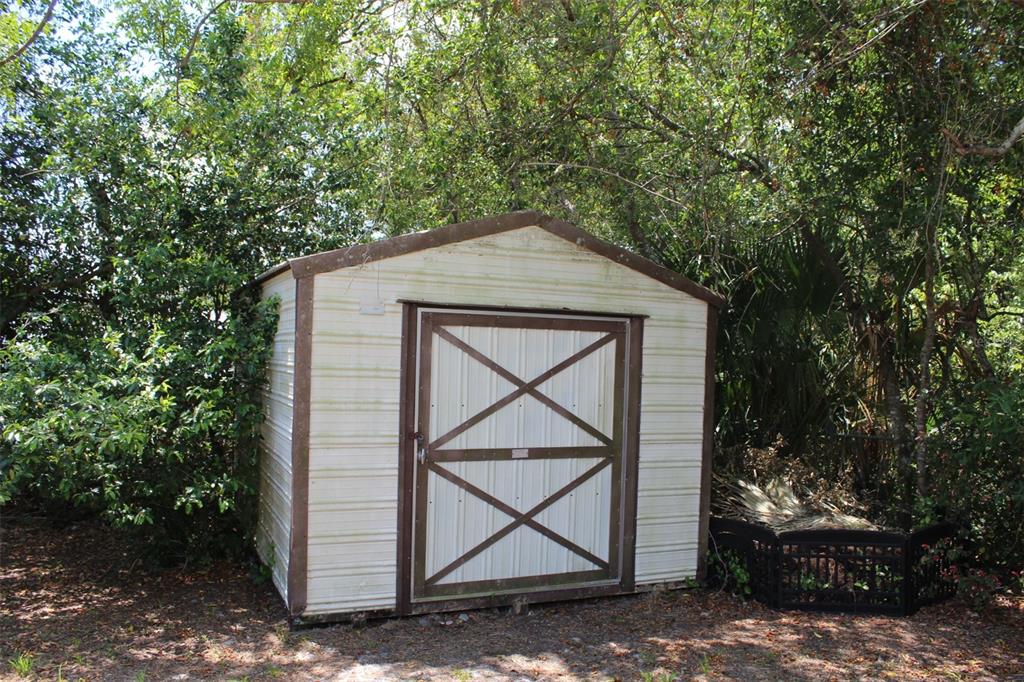 102 Amigos Road DeBary, FL 32713 - Photo 28 of 33