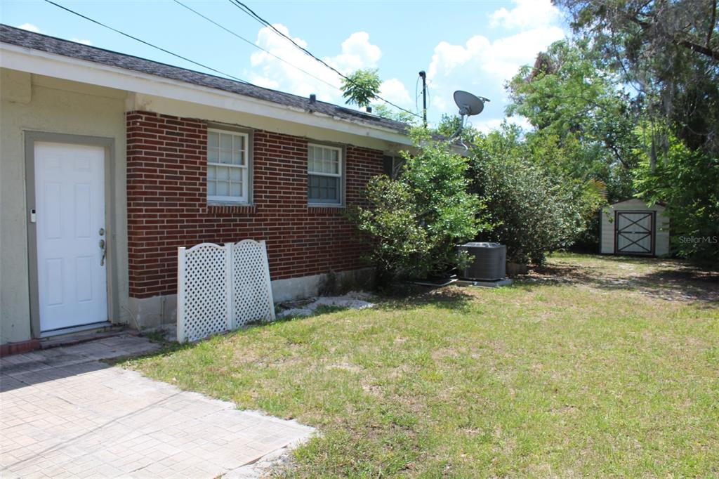 102 Amigos Road DeBary, FL 32713 - Photo 30 of 33