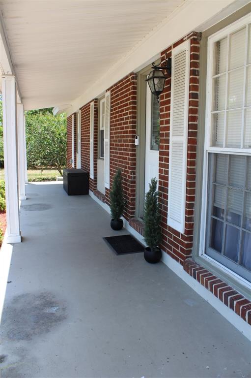102 Amigos Road DeBary, FL 32713 - Photo 3 of 33