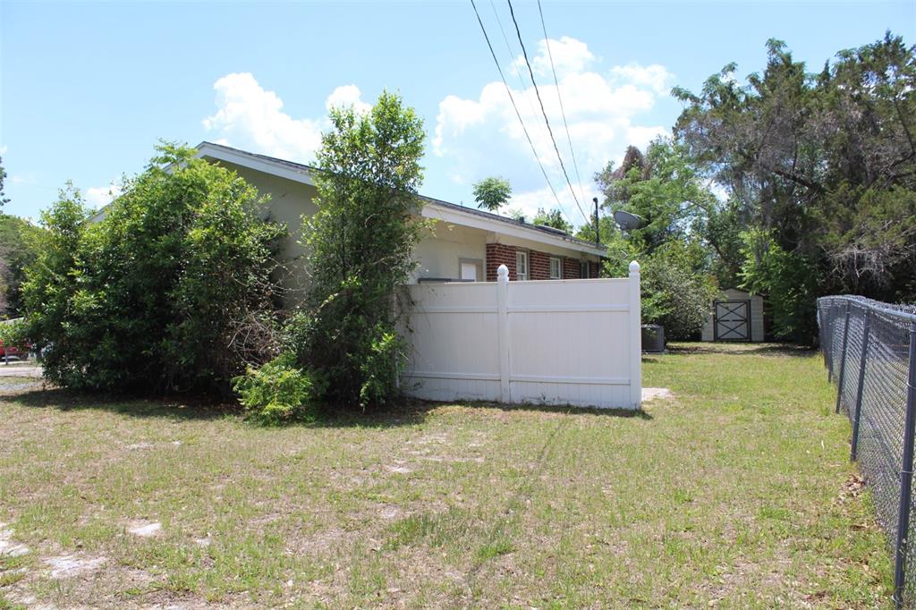 102 Amigos Road DeBary, FL 32713 - Photo 31 of 33