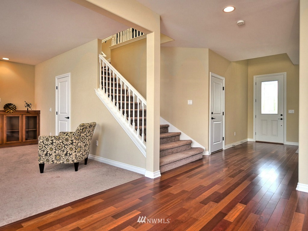 5170 Northeast 7th Court Renton, WA 98059 - Photo 13 of 25