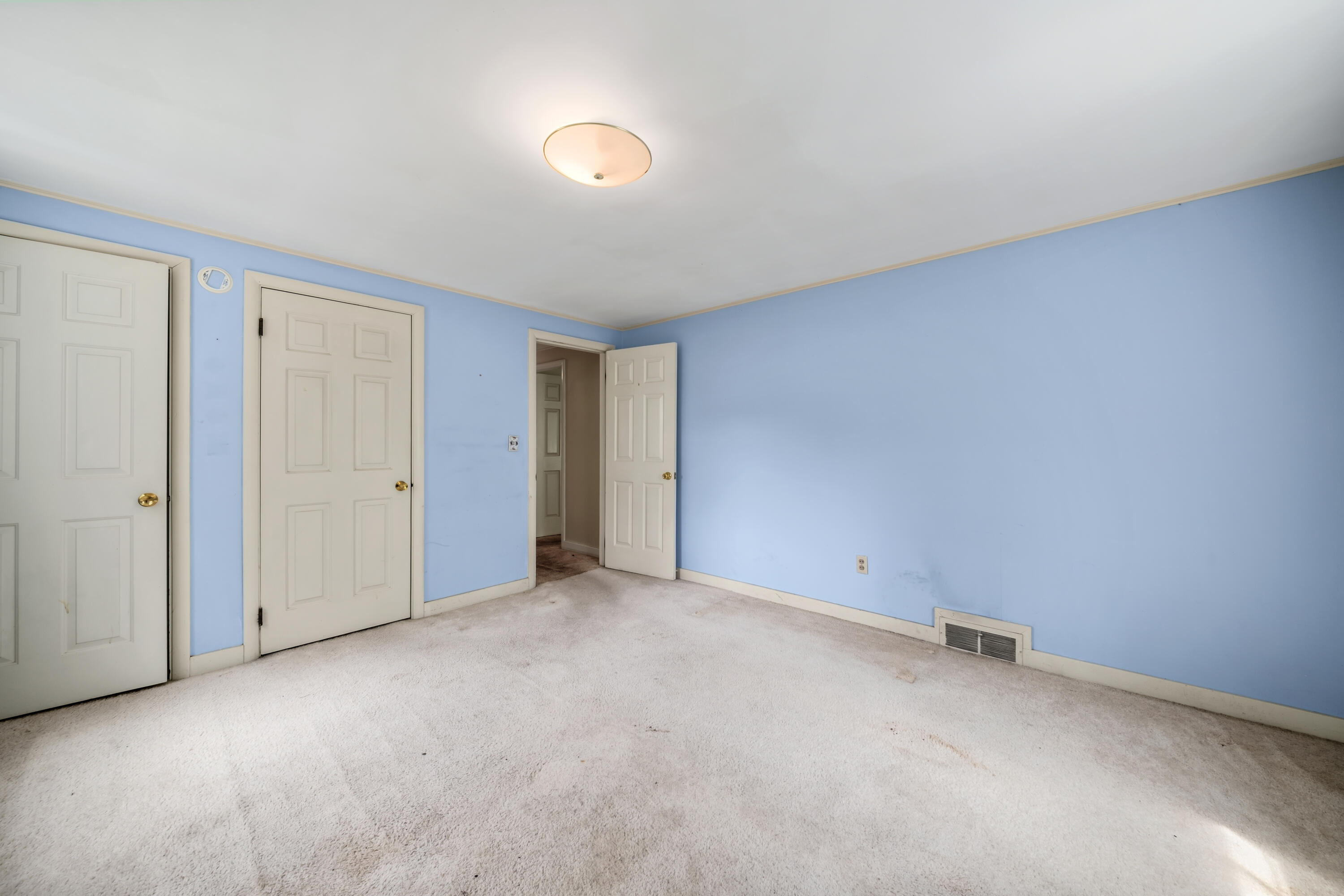 157 Old Road Eliot, ME 03903 - Photo 12 of 46 First Floor 2nd Bedroom